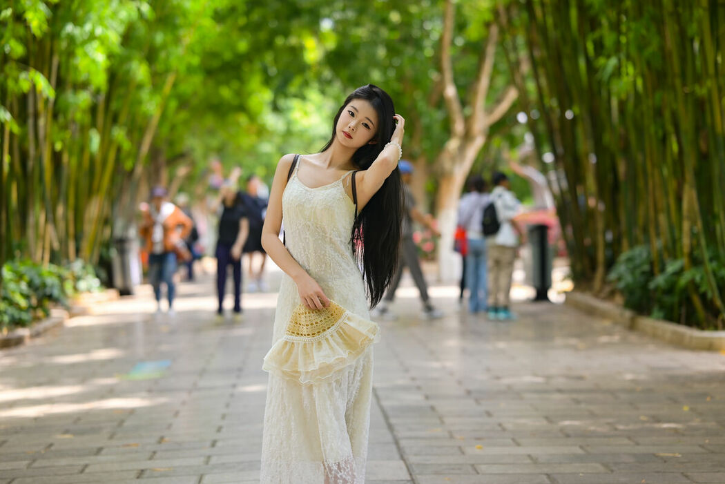 YiTuYu艺图语 Vol.10371 Ai Qing (27P)