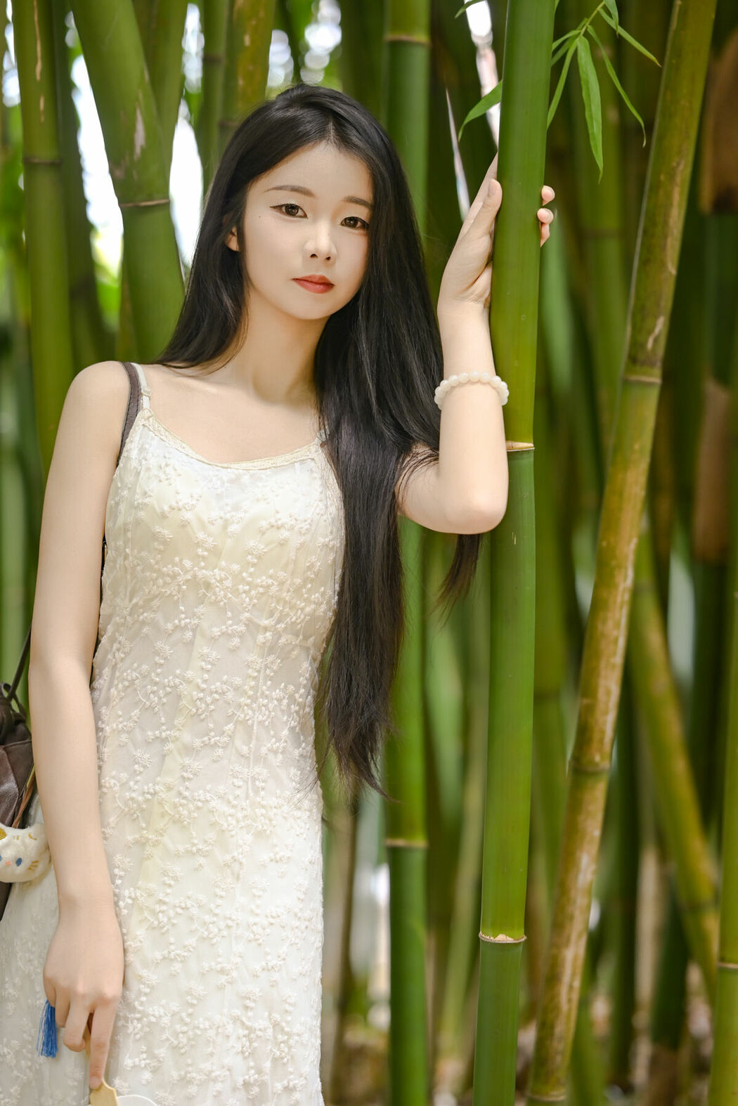 YiTuYu艺图语 Vol.10371 Ai Qing (27P)