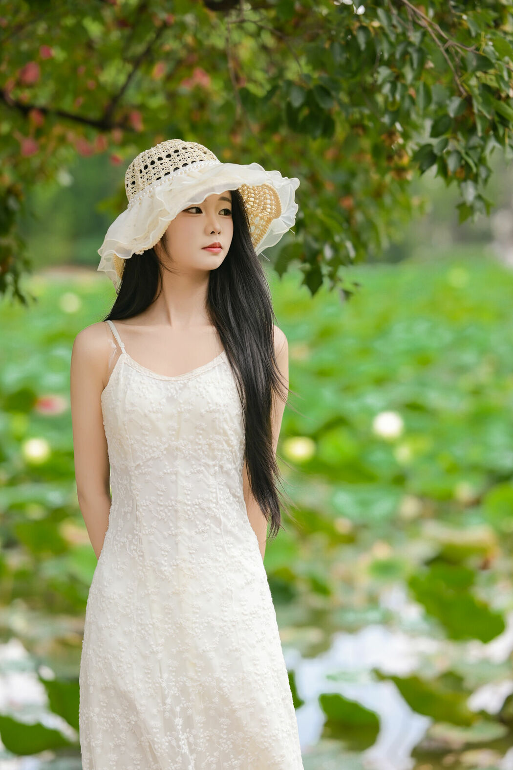 YiTuYu艺图语 Vol.10371 Ai Qing (27P)