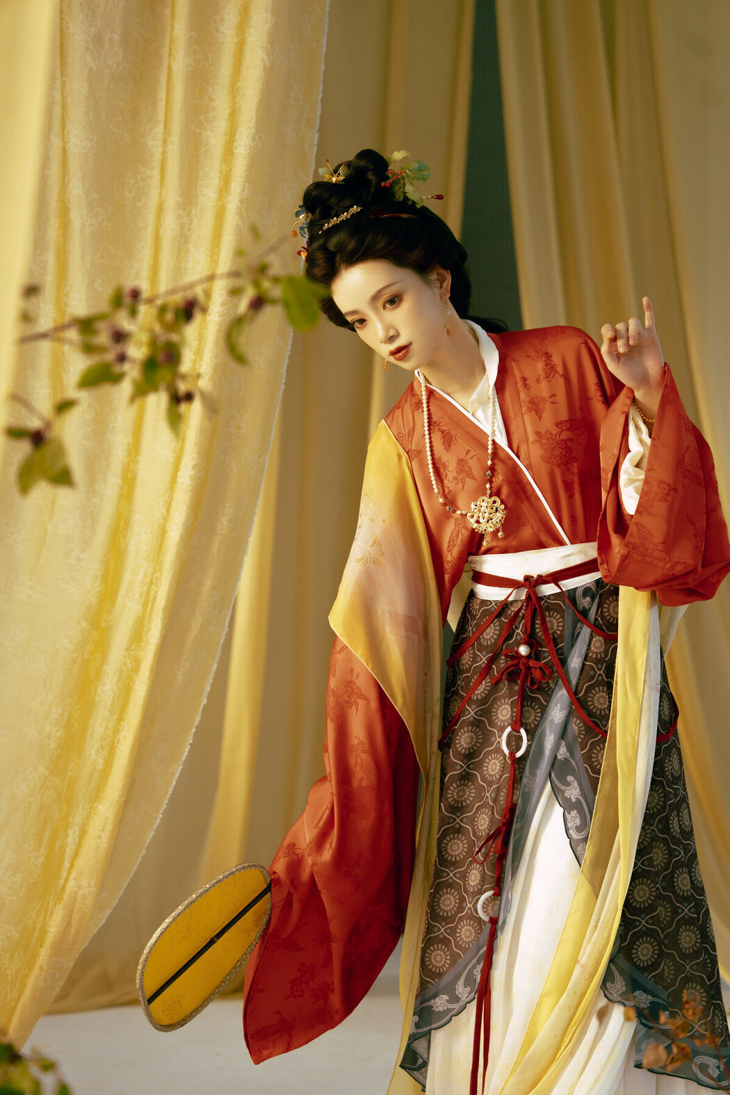YiTuYu艺图语 Vol.10375 Tao Chi (14P)