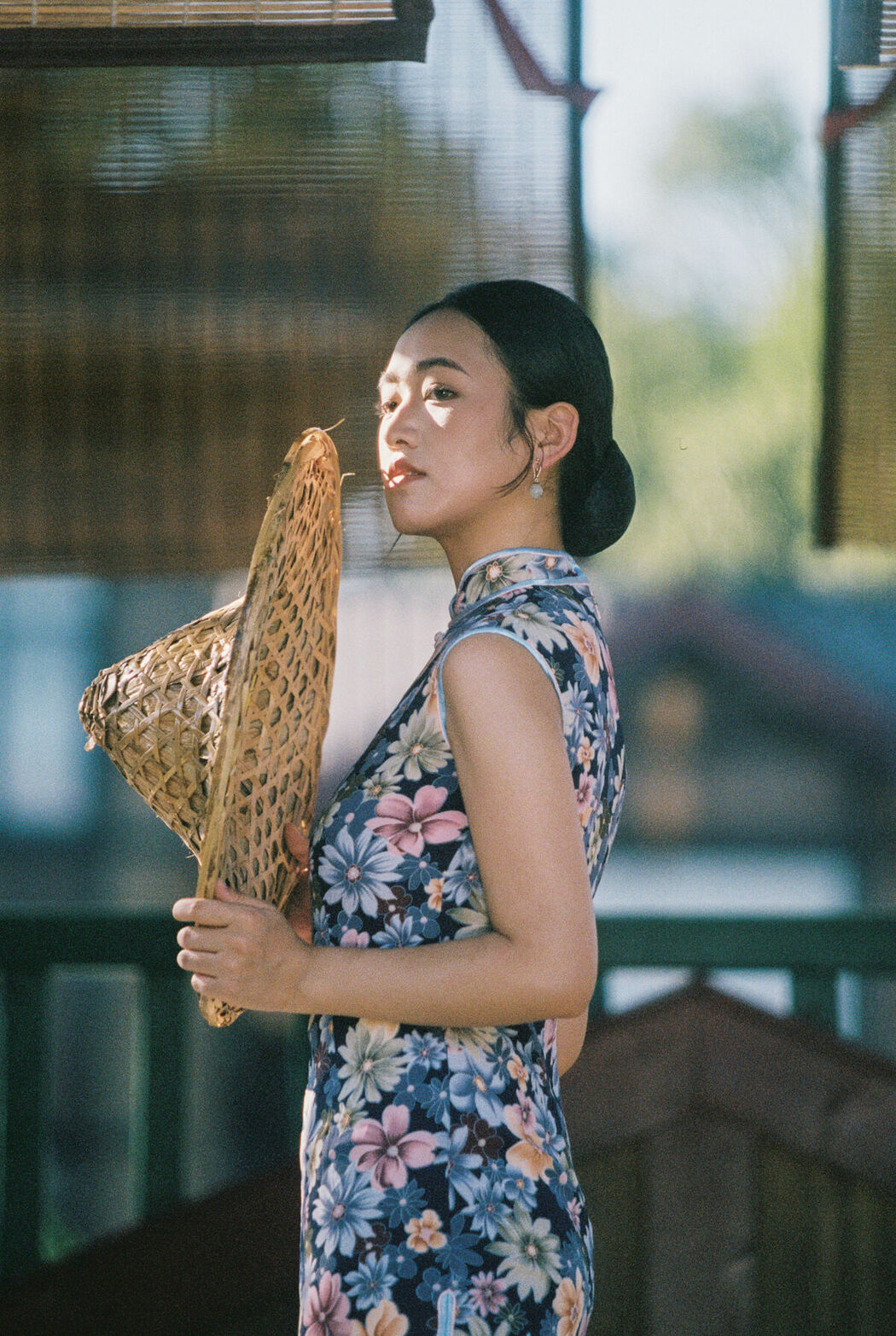 YiTuYu艺图语 Vol.10372 Qing Dai (14P)