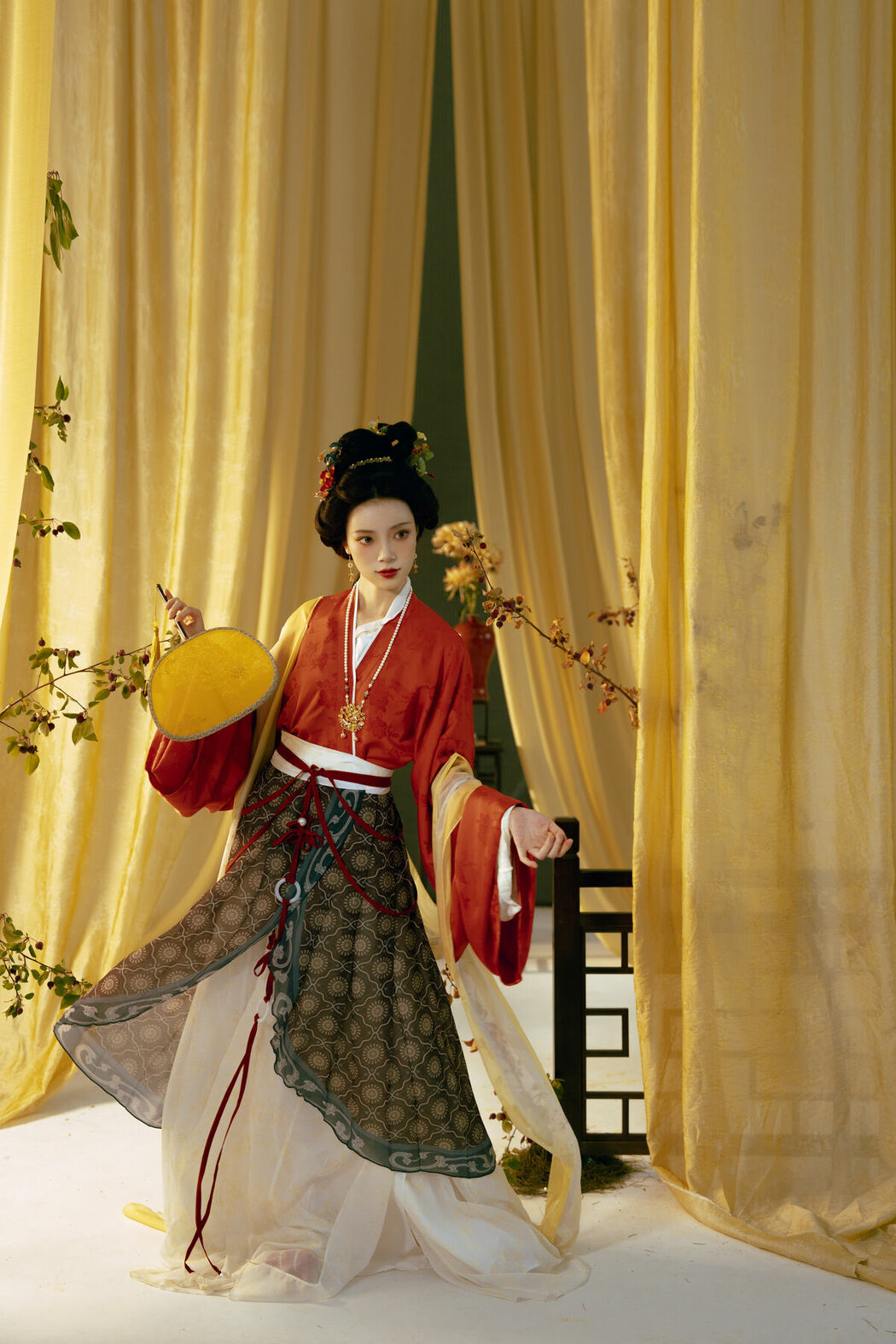 YiTuYu艺图语 Vol.10375 Tao Chi (14P)