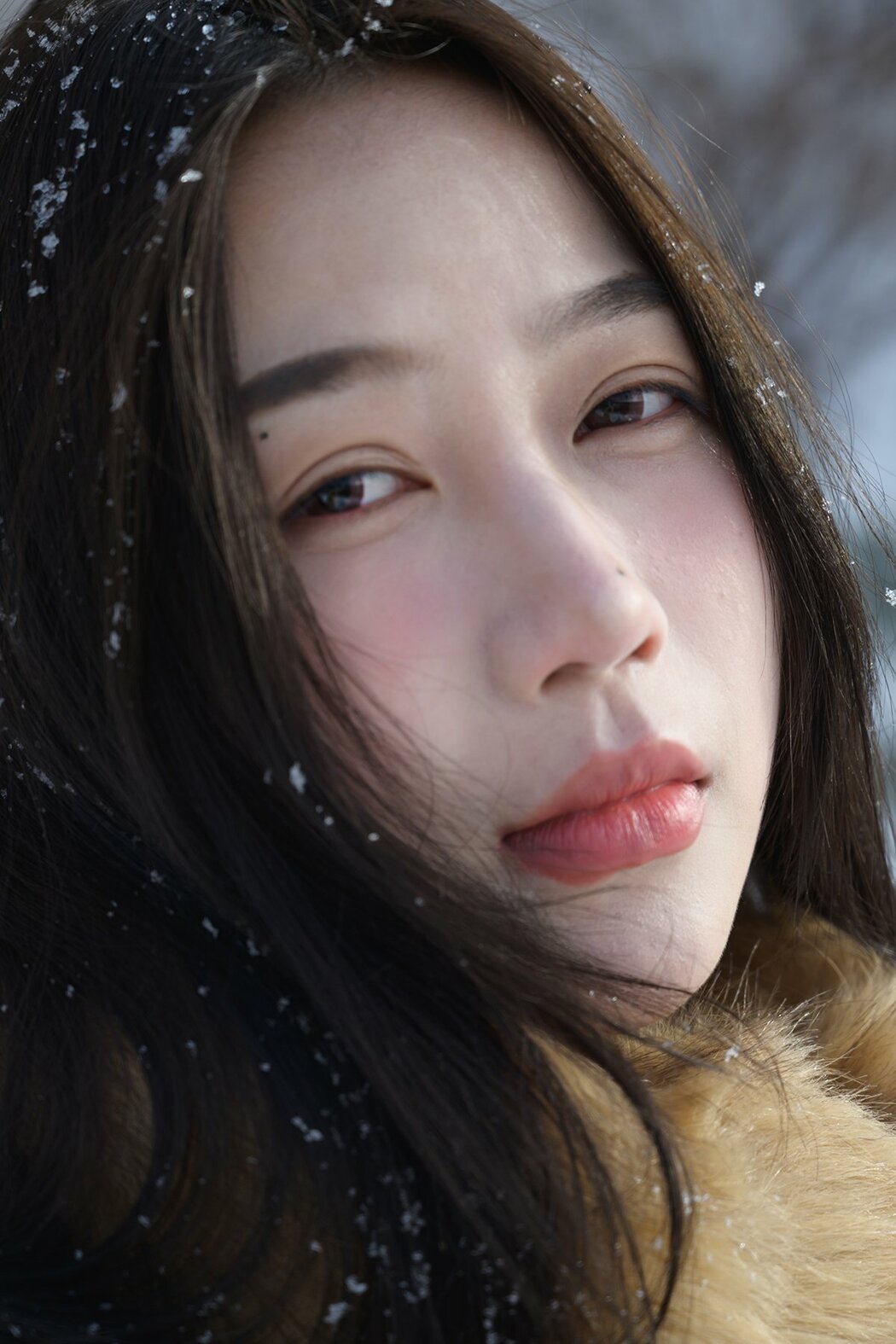 YiTuYu艺图语 Vol.10378 Shuang Shuang (16P) Cover Photo