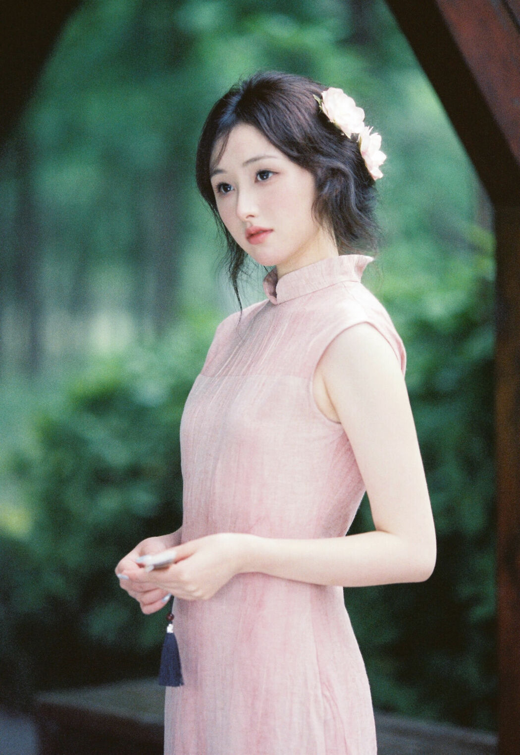 YiTuYu艺图语 Vol.10377 Shan Shan Hua Tao (17P)