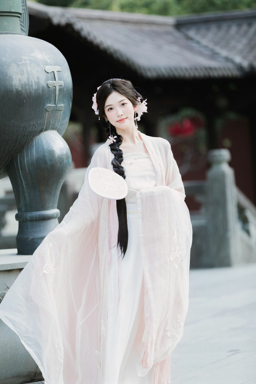 YiTuYu艺图语 Vol.10379 Wu Yi Fei (22P)