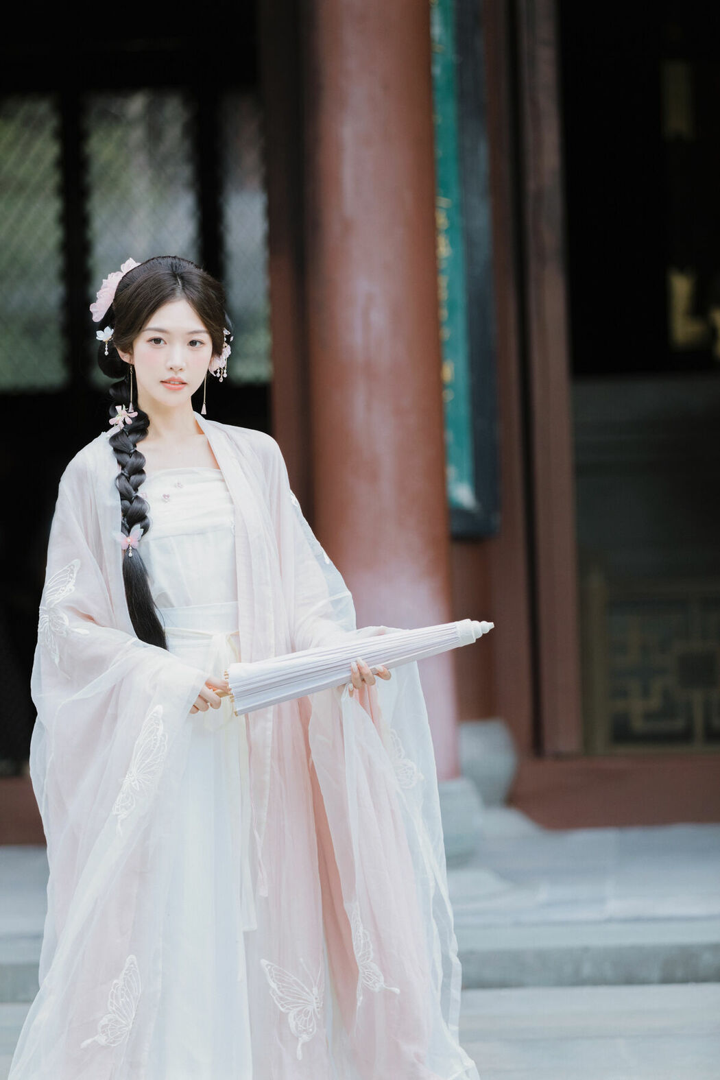 YiTuYu艺图语 Vol.10379 Wu Yi Fei (22P)