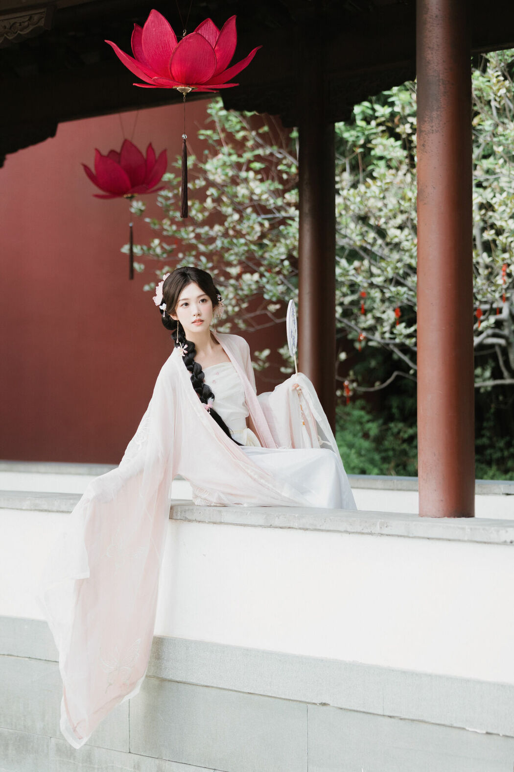 YiTuYu艺图语 Vol.10379 Wu Yi Fei (22P)