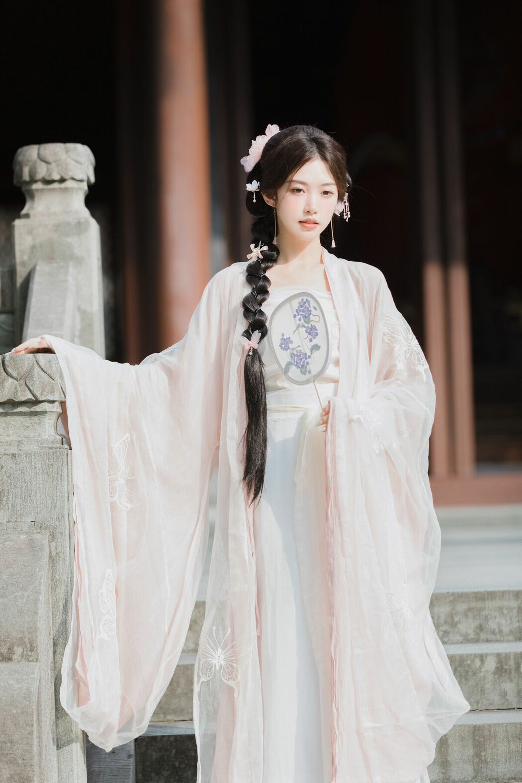 YiTuYu艺图语 Vol.10379 Wu Yi Fei (22P)