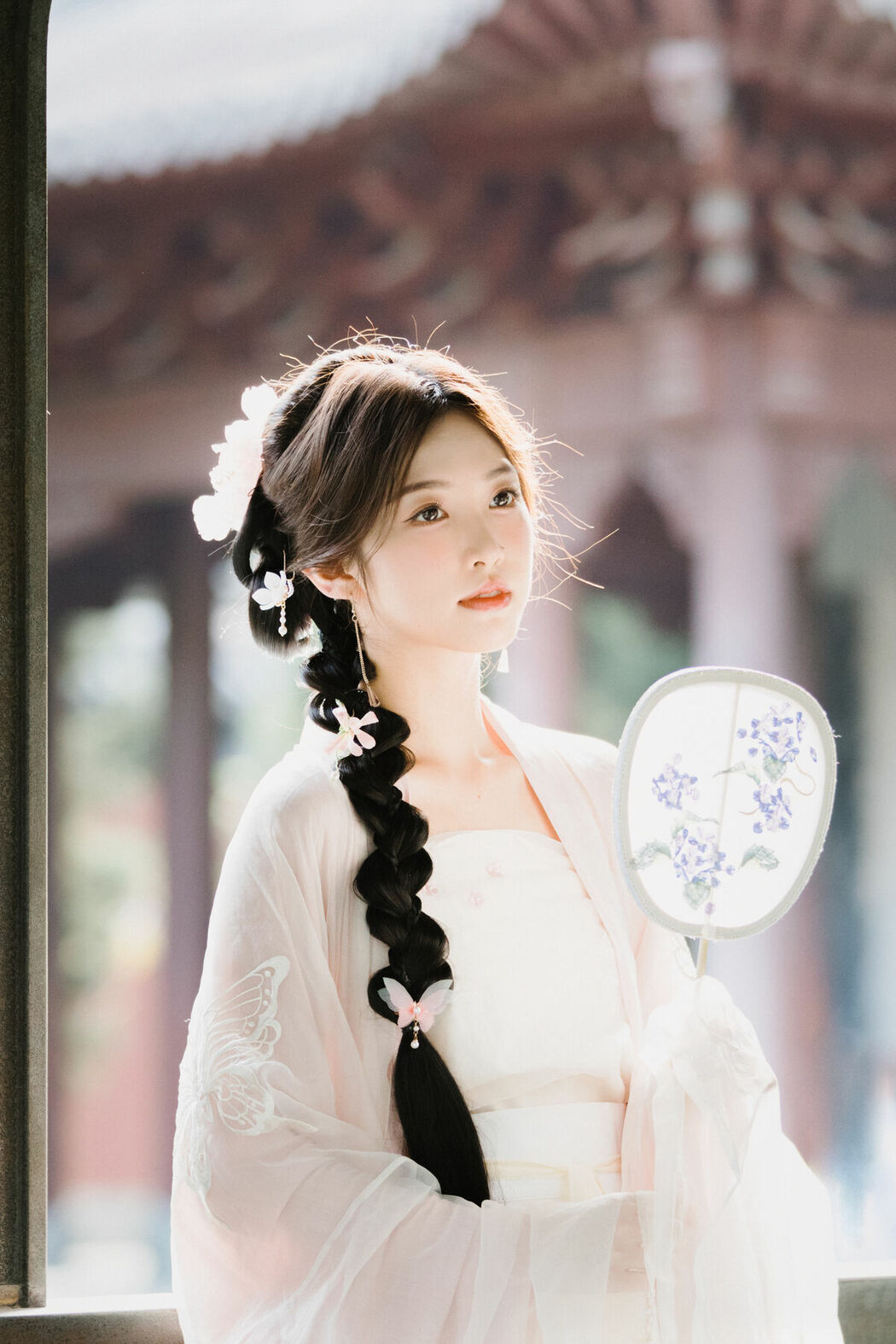 YiTuYu艺图语 Vol.10379 Wu Yi Fei (22P)