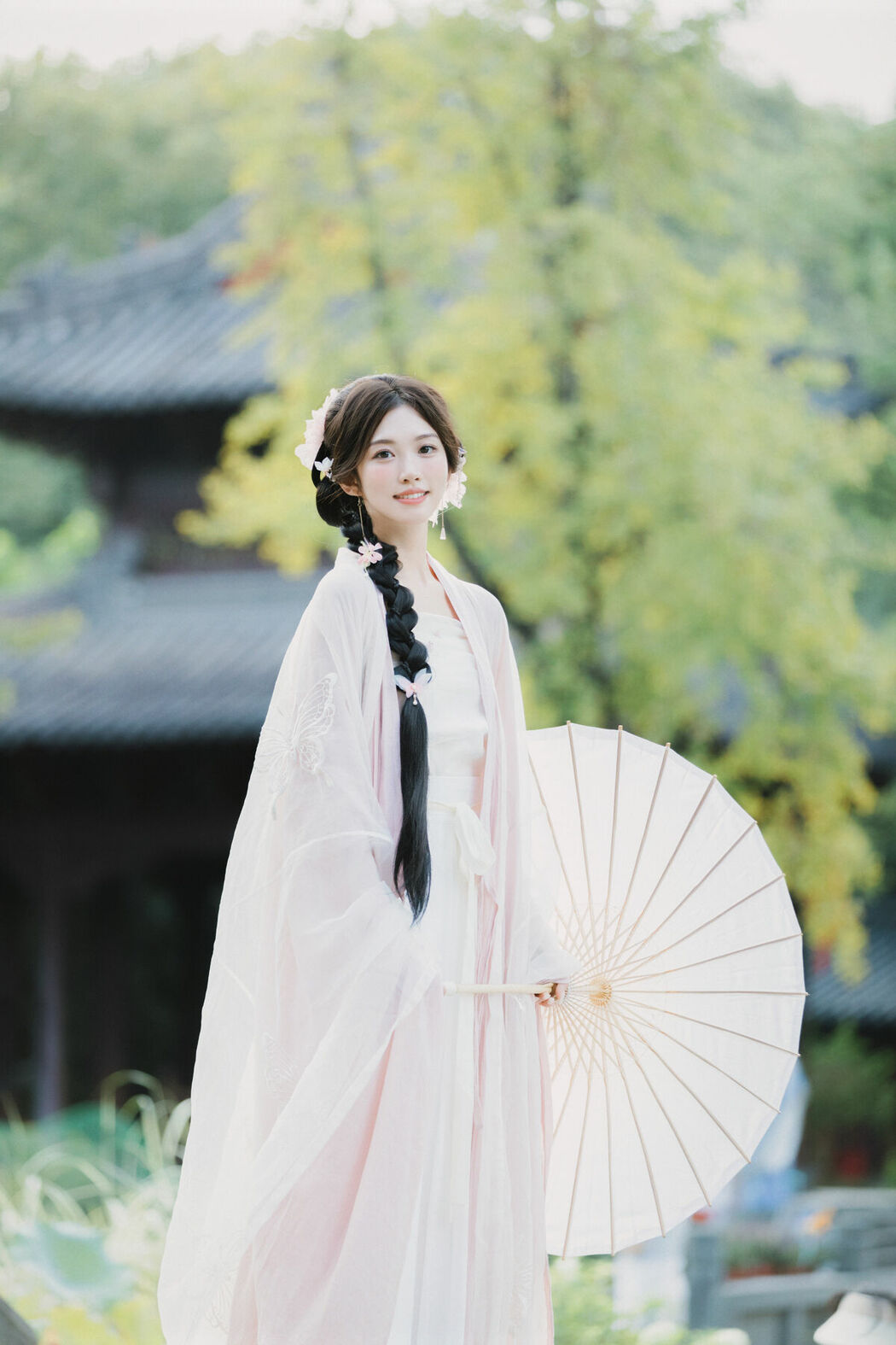YiTuYu艺图语 Vol.10379 Wu Yi Fei (22P)