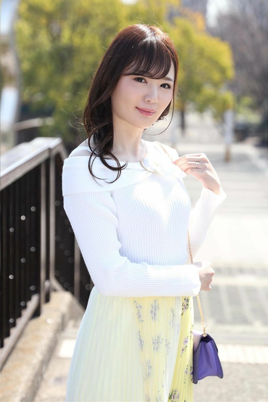 JP Nono Enomoto 榎本乃々 – AV女優の友達に感化され決意の撮影に挑んだ若奥様 (84P)
