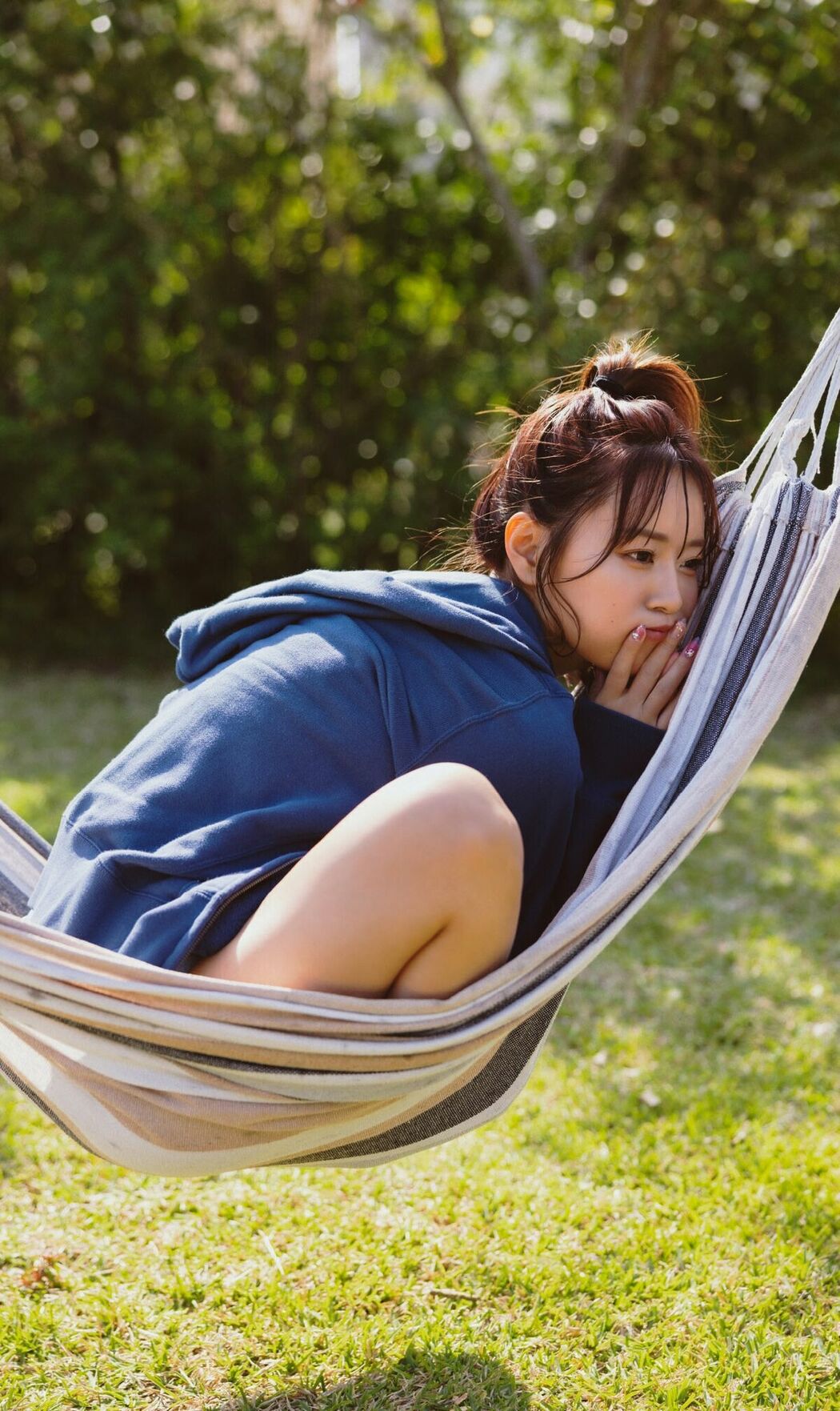 JP Yuka Iguchi 井口裕香 – 写真集 MORE MORE MORE -Another Side- カドカワエンタメムック (90P)