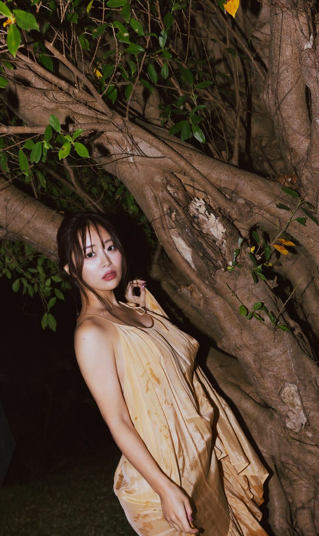 JP Yuka Iguchi 井口裕香 – 写真集 MORE MORE MORE -Another Side- カドカワエンタメムック (90P)