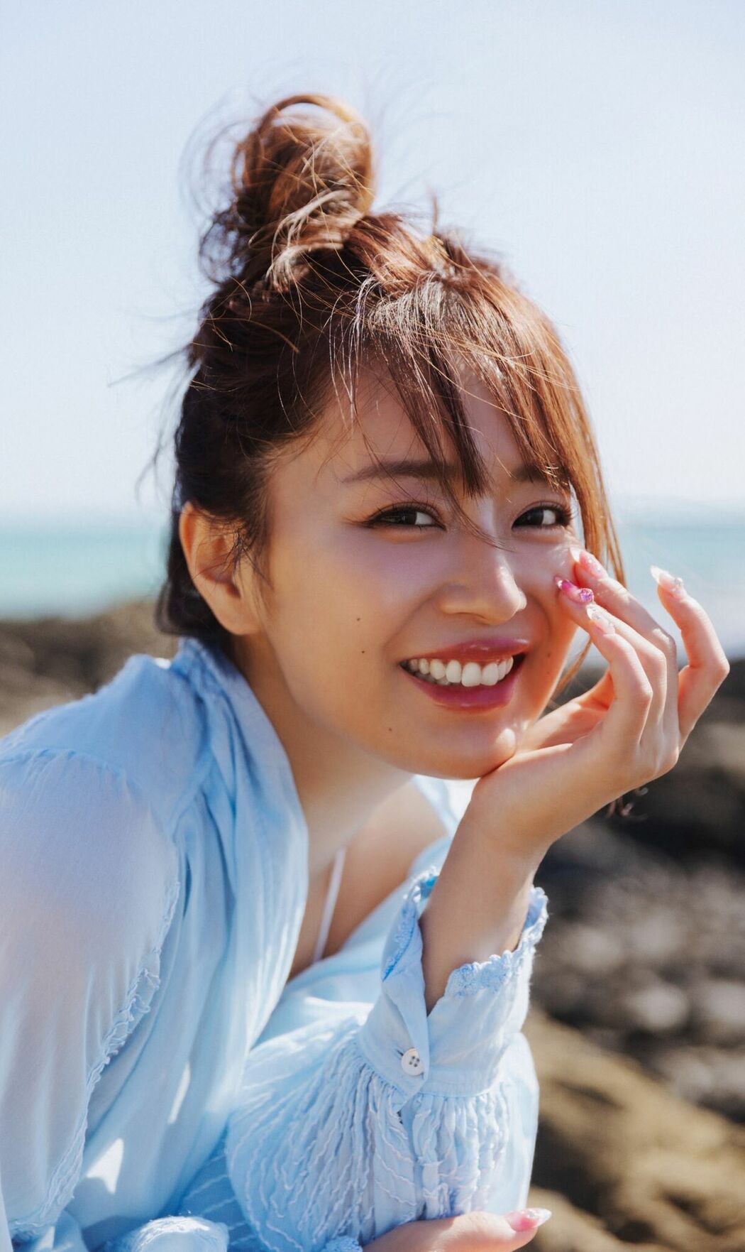 JP Yuka Iguchi 井口裕香 – 写真集 MORE MORE MORE -Another Side- カドカワエンタメムック (90P)
