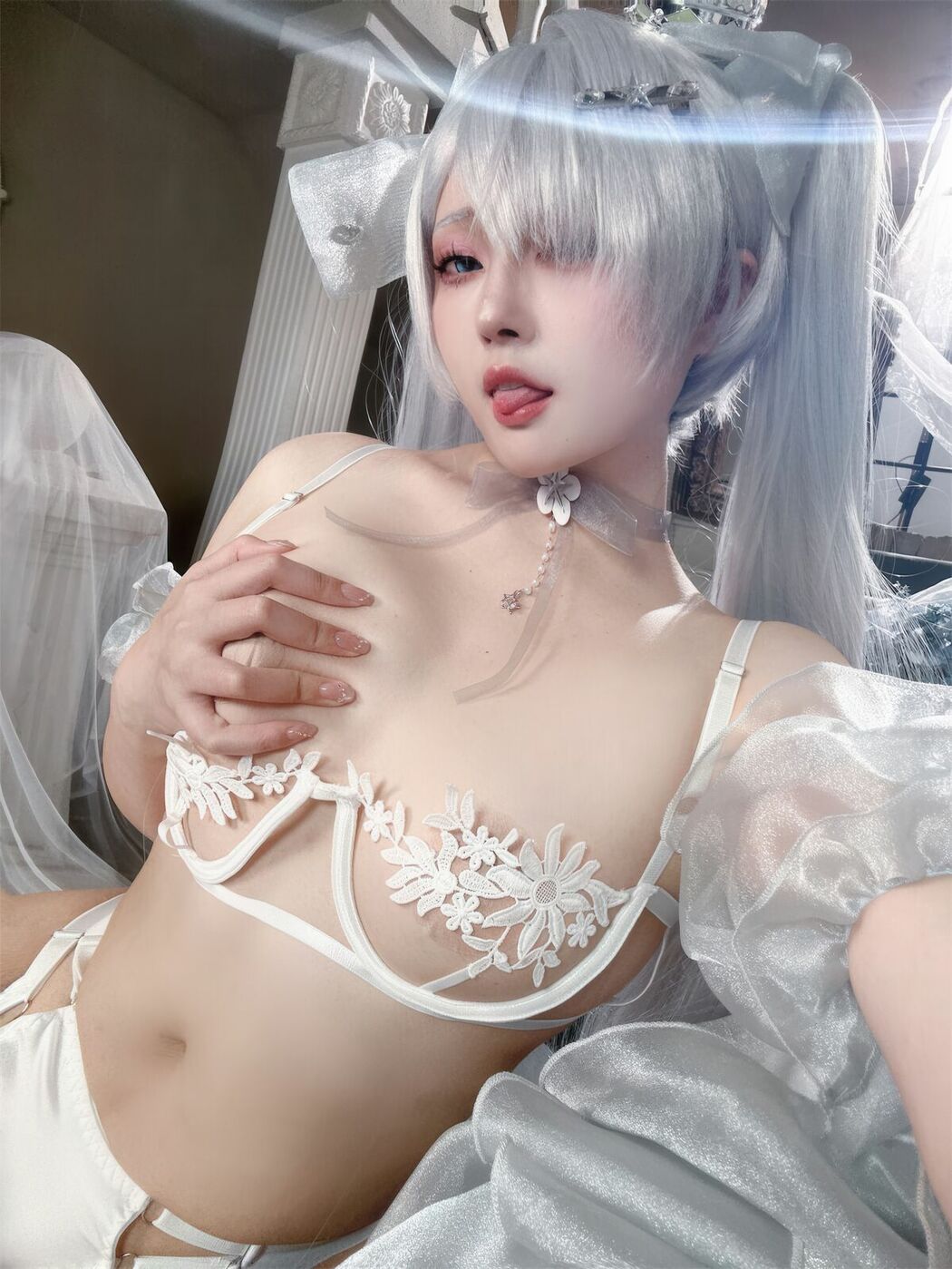 Coser@Natsuko夏夏子 – 灰姑娘水晶公主Cinderella Part02 (48P)