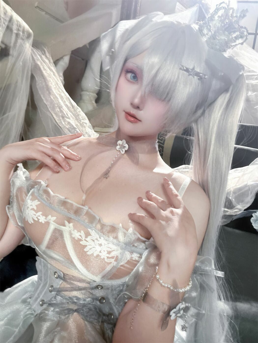 Coser@Natsuko夏夏子 – 灰姑娘水晶公主Cinderella Part02 (48P)