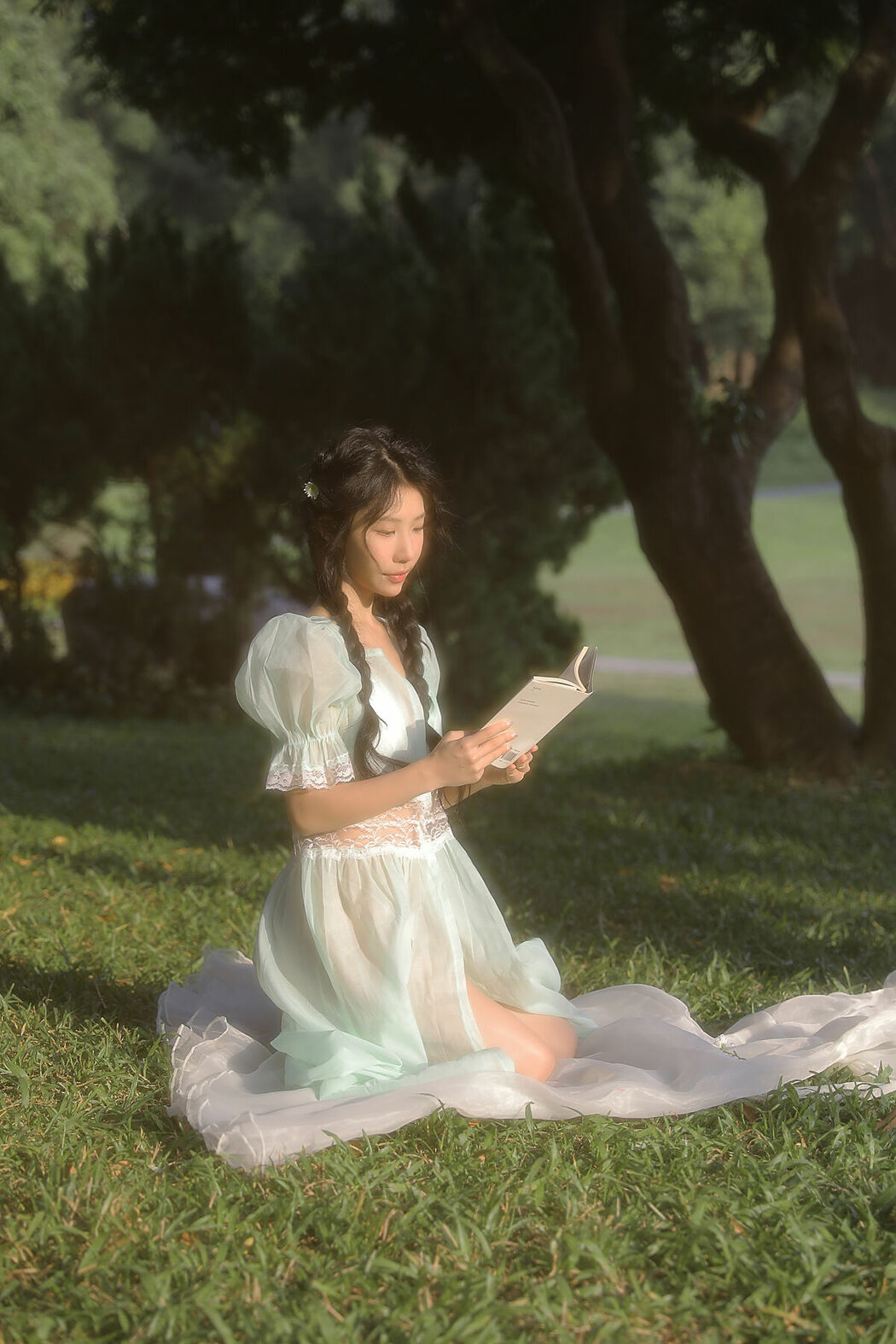 YiTuYu艺图语 Vol.10380 Ye Sheng Mo Te Yuan Zi (10P)