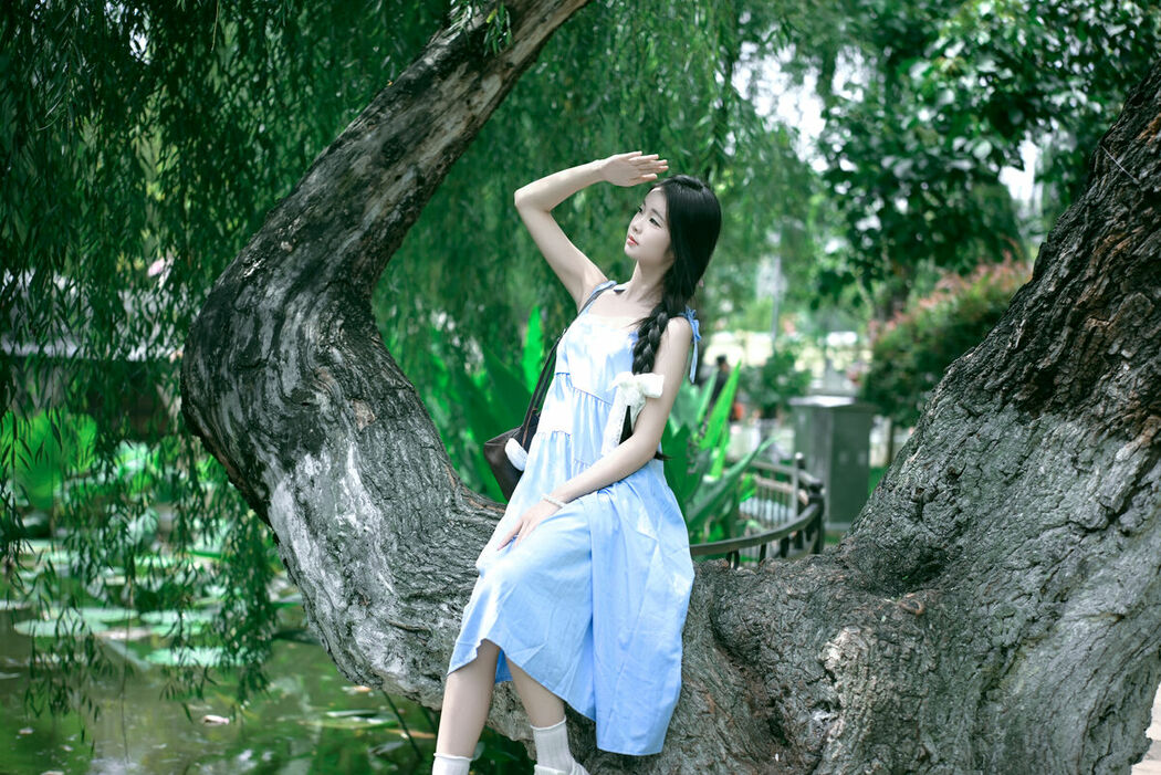 YiTuYu艺图语 Vol.10383 Ai Qing (20P)