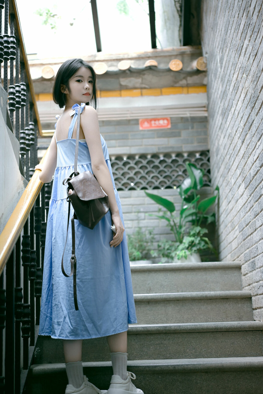YiTuYu艺图语 Vol.10383 Ai Qing (20P)