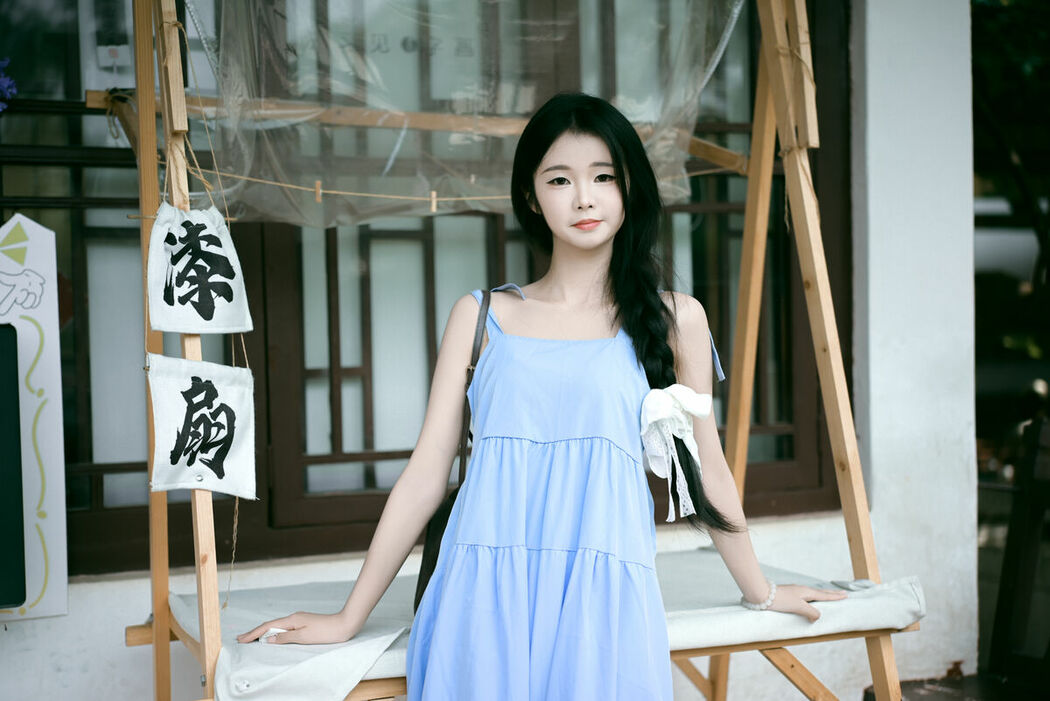 YiTuYu艺图语 Vol.10383 Ai Qing (20P)