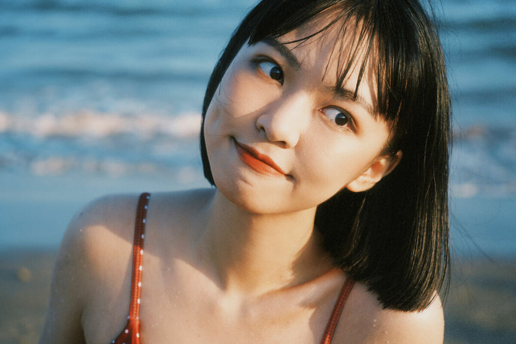 YiTuYu艺图语 Vol.10385 Li Li Qi (10P)