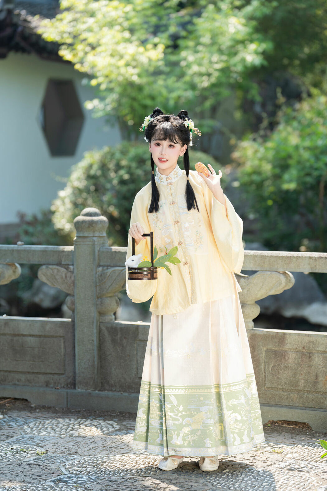 YiTuYu艺图语 Vol.10386 Jiao Yi Zhi Sui Sui (60P)