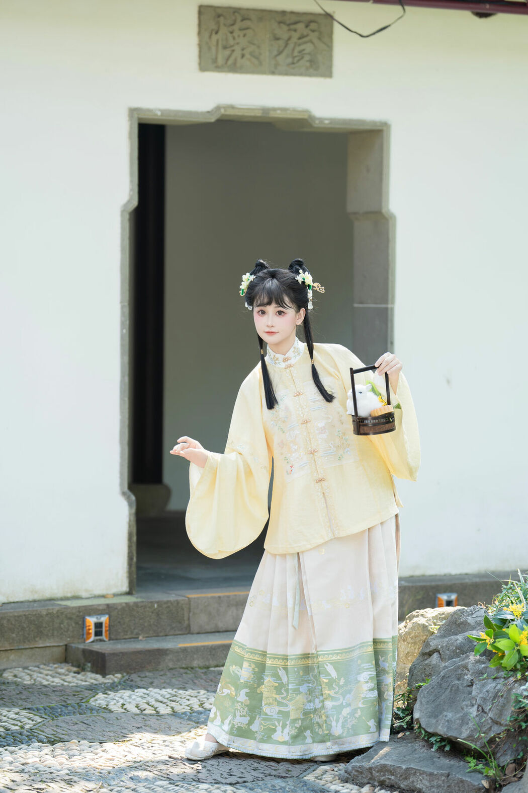 YiTuYu艺图语 Vol.10386 Jiao Yi Zhi Sui Sui (60P)