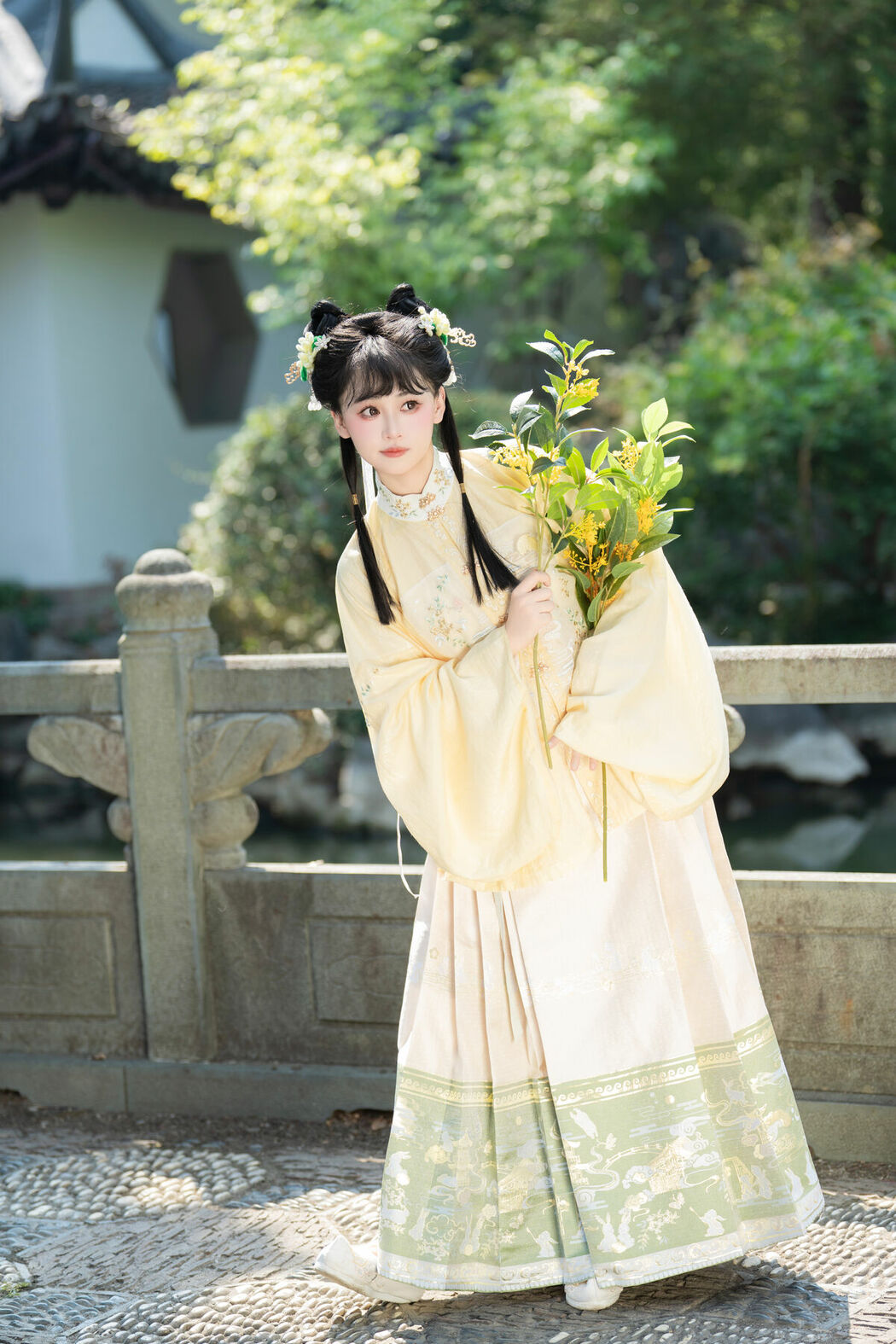 YiTuYu艺图语 Vol.10386 Jiao Yi Zhi Sui Sui (60P)