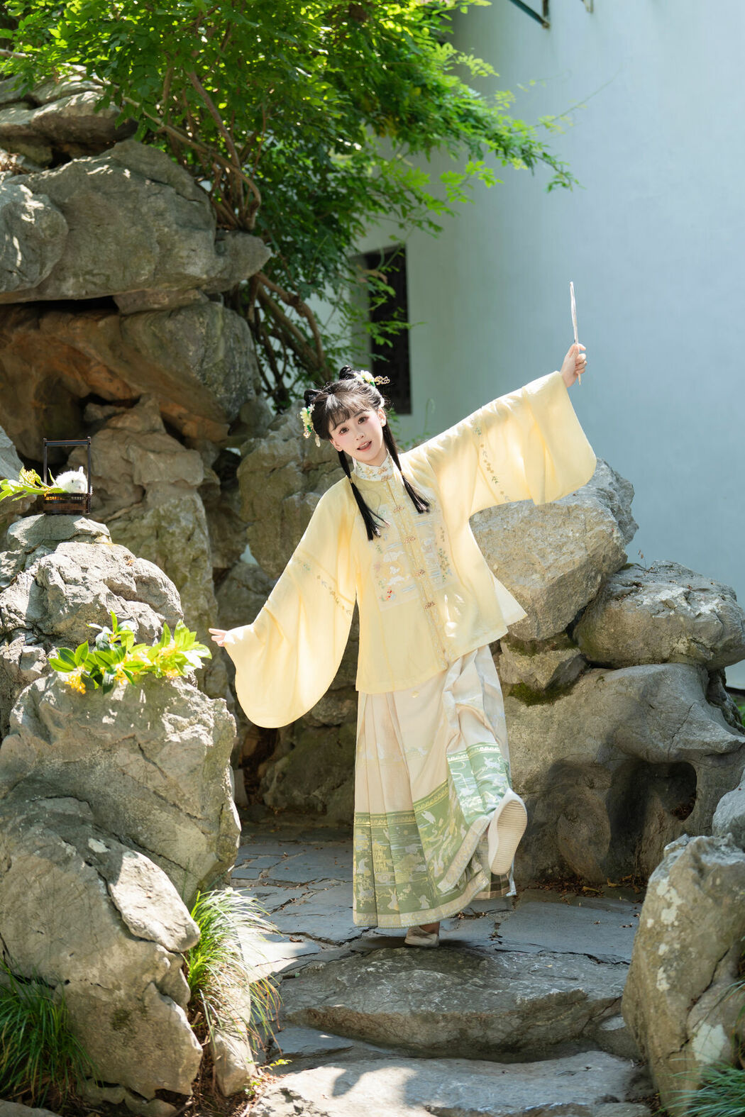 YiTuYu艺图语 Vol.10386 Jiao Yi Zhi Sui Sui (60P)