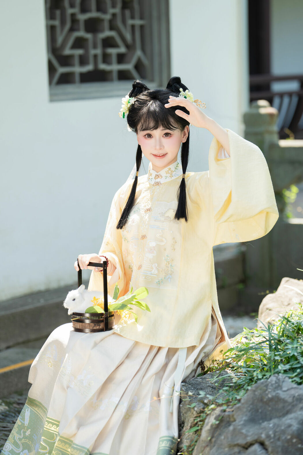 YiTuYu艺图语 Vol.10386 Jiao Yi Zhi Sui Sui (60P)