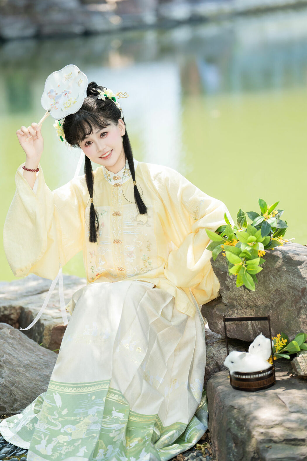 YiTuYu艺图语 Vol.10386 Jiao Yi Zhi Sui Sui (60P)