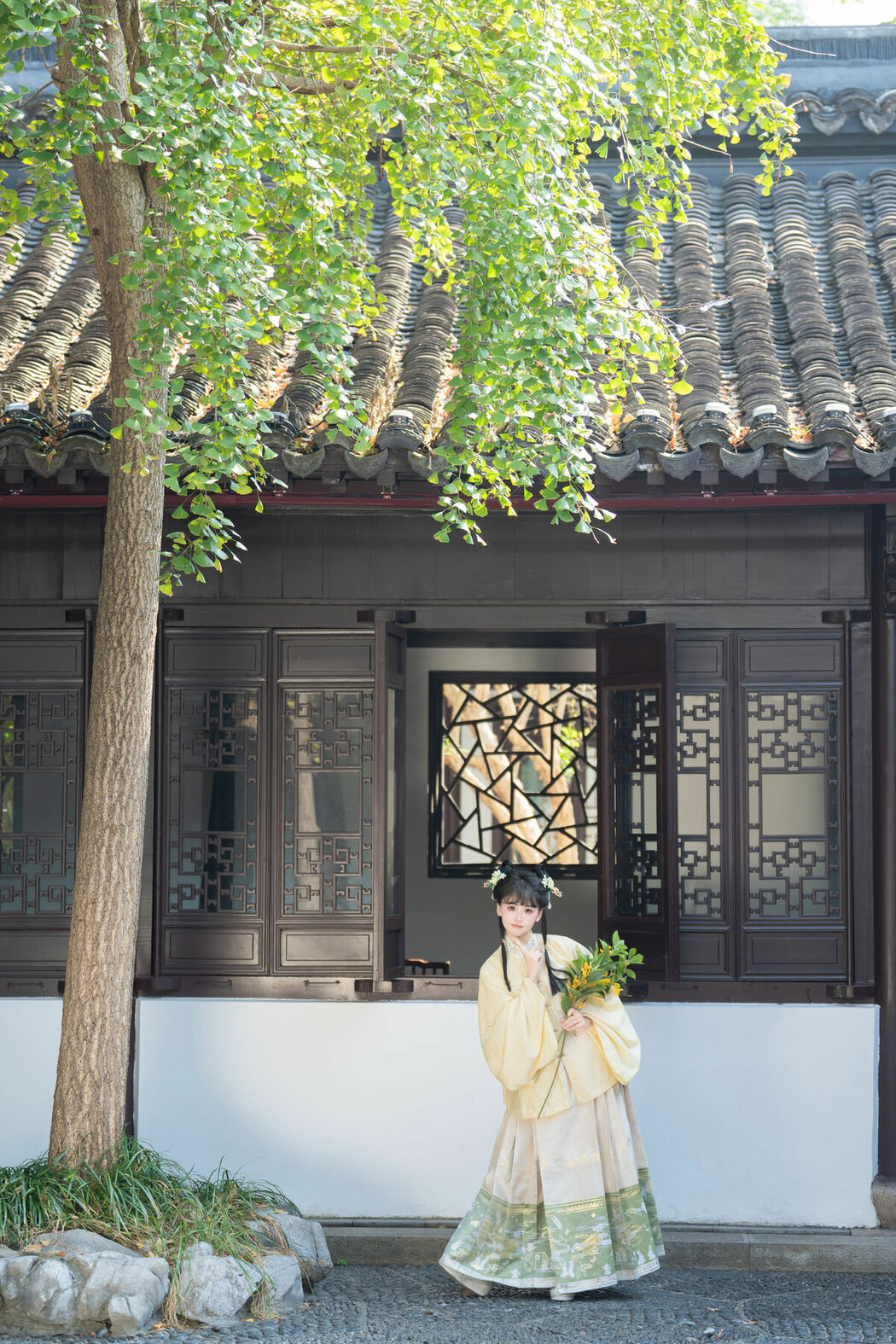 YiTuYu艺图语 Vol.10386 Jiao Yi Zhi Sui Sui (60P)