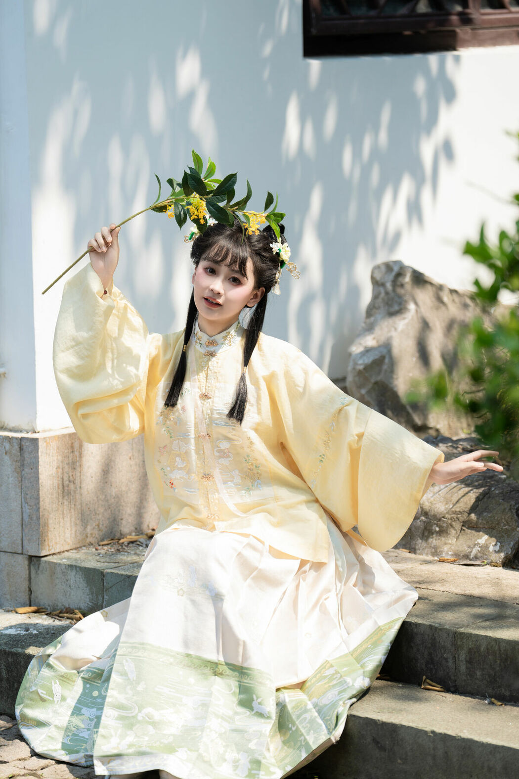 YiTuYu艺图语 Vol.10386 Jiao Yi Zhi Sui Sui (60P)