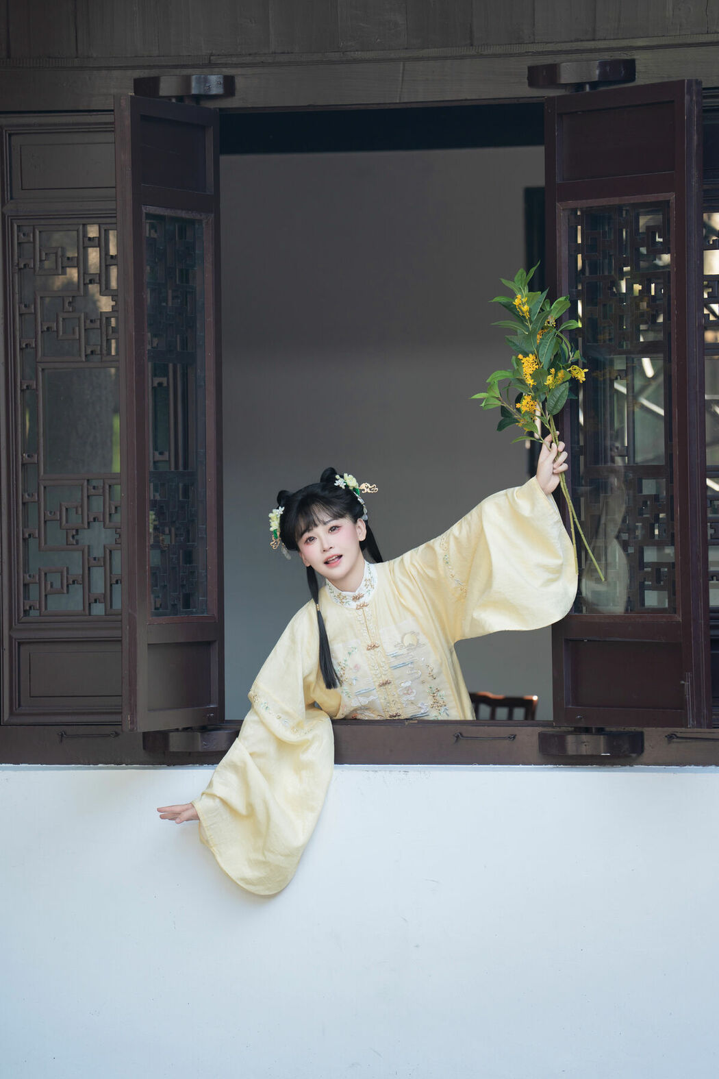 YiTuYu艺图语 Vol.10386 Jiao Yi Zhi Sui Sui (60P)