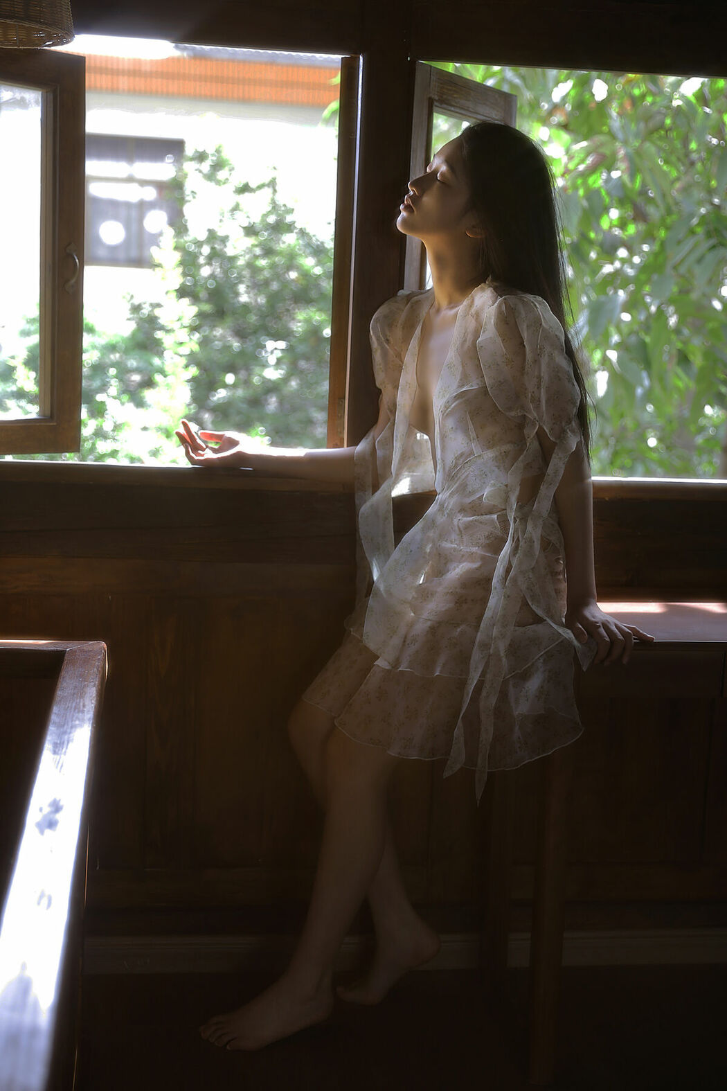 YiTuYu艺图语 Vol.10389 Zen Me Key I Chi Tu Tu (21P)