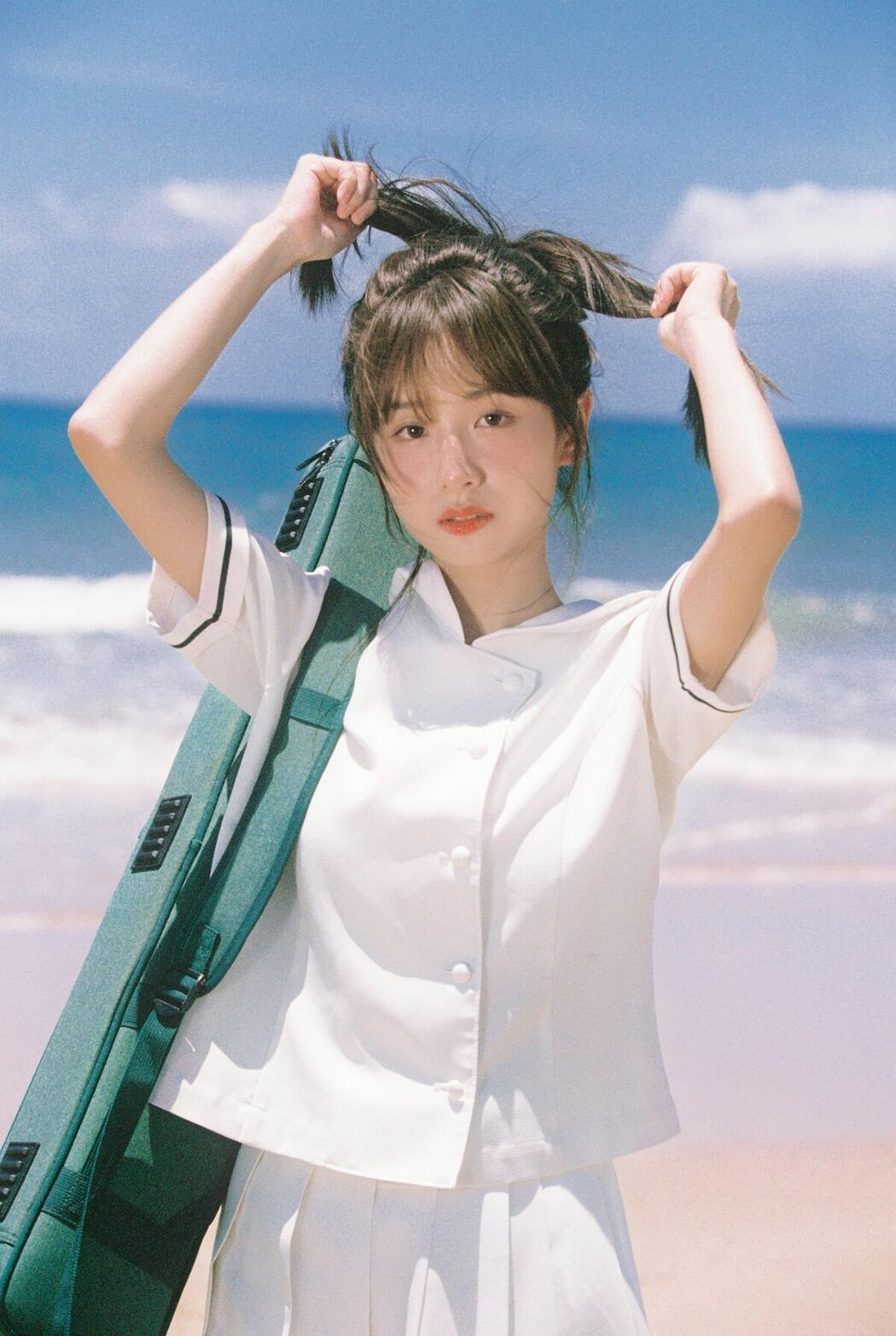 YiTuYu艺图语 Vol.10391 Gu Lin (16P)