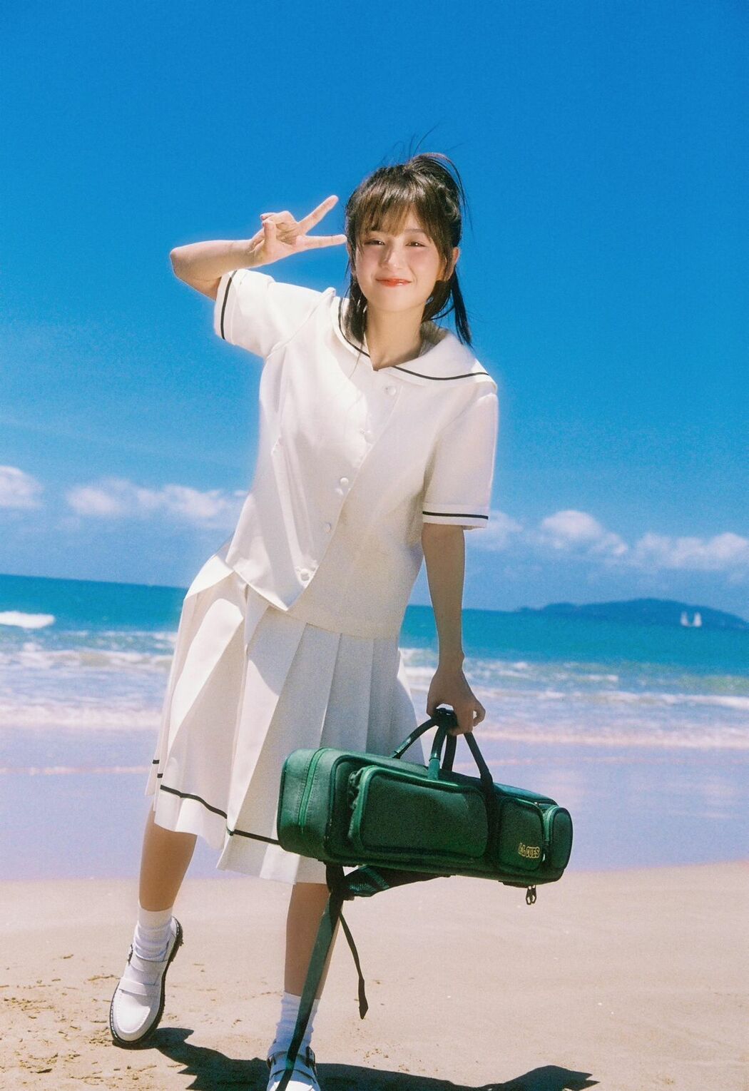 YiTuYu艺图语 Vol.10391 Gu Lin (16P)