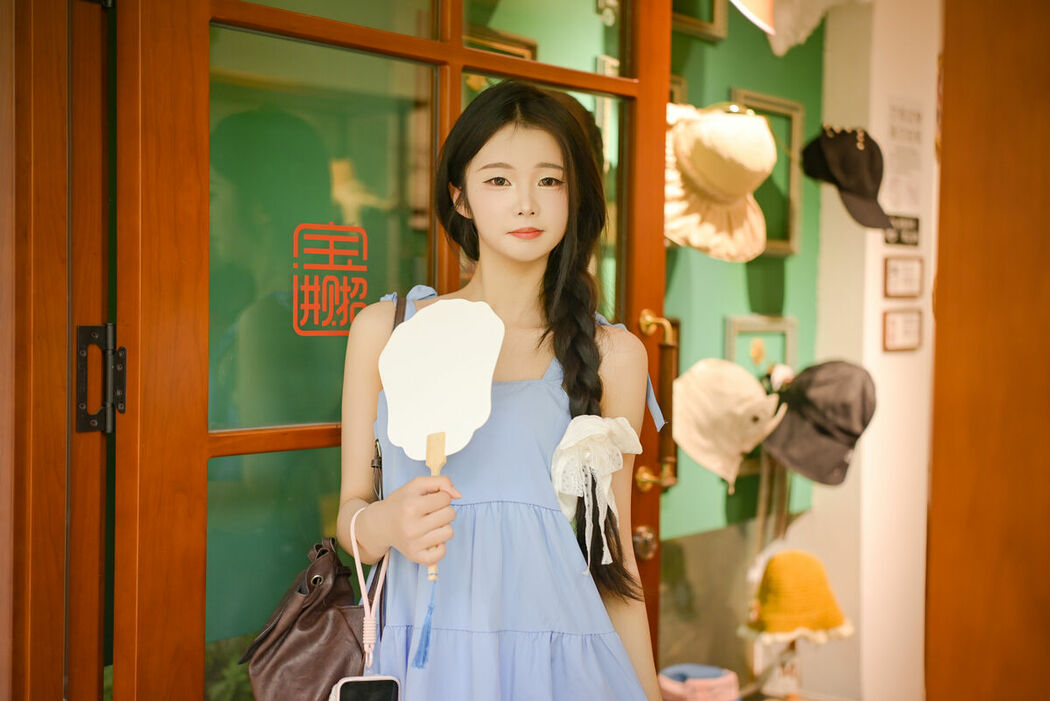 YiTuYu艺图语 Vol.10394 Ai Qing (26P)