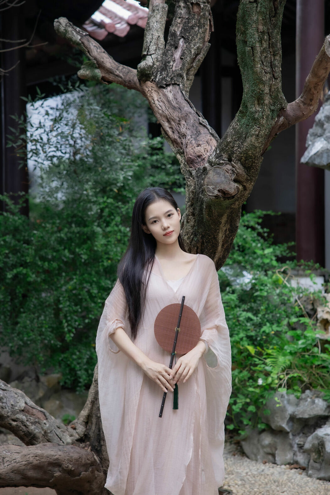 YiTuYu艺图语 Vol.10396 Chen Shi Er Ing (25P)