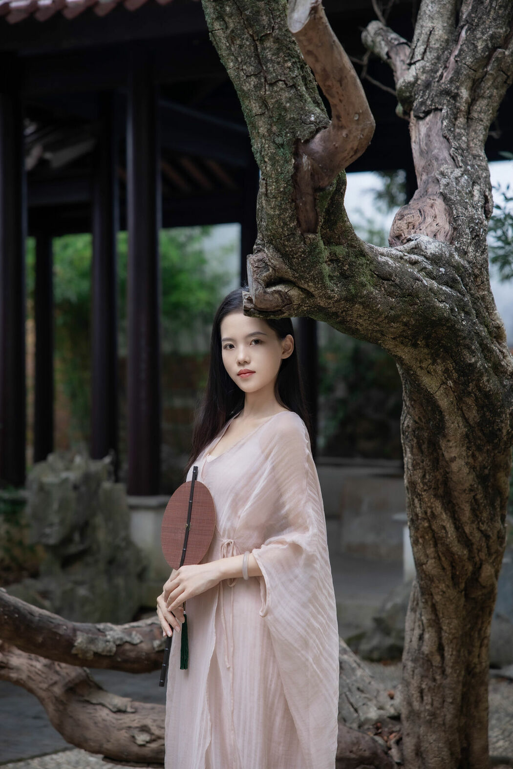 YiTuYu艺图语 Vol.10396 Chen Shi Er Ing (25P)