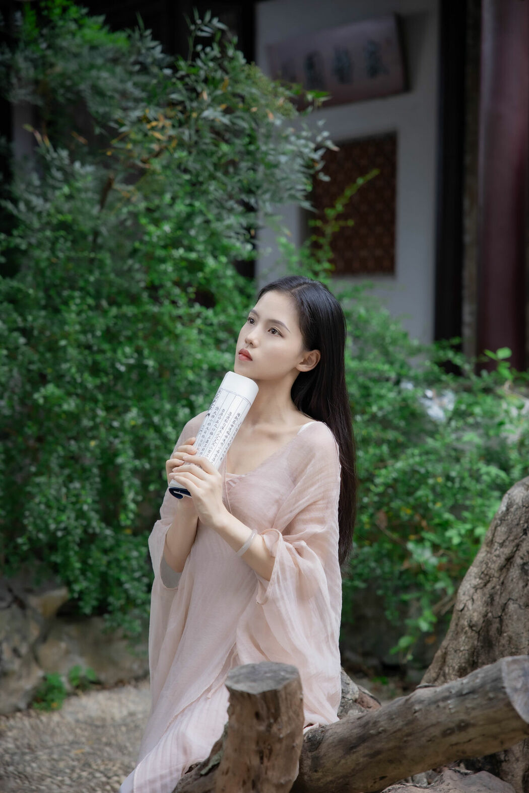 YiTuYu艺图语 Vol.10396 Chen Shi Er Ing (25P)