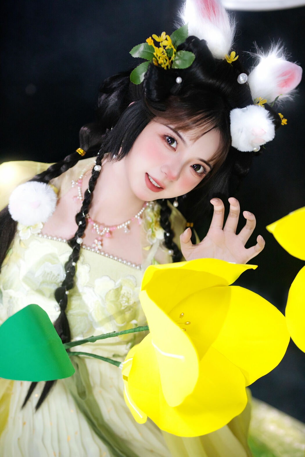 YiTuYu艺图语 Vol.10399 San Yuan (18P)