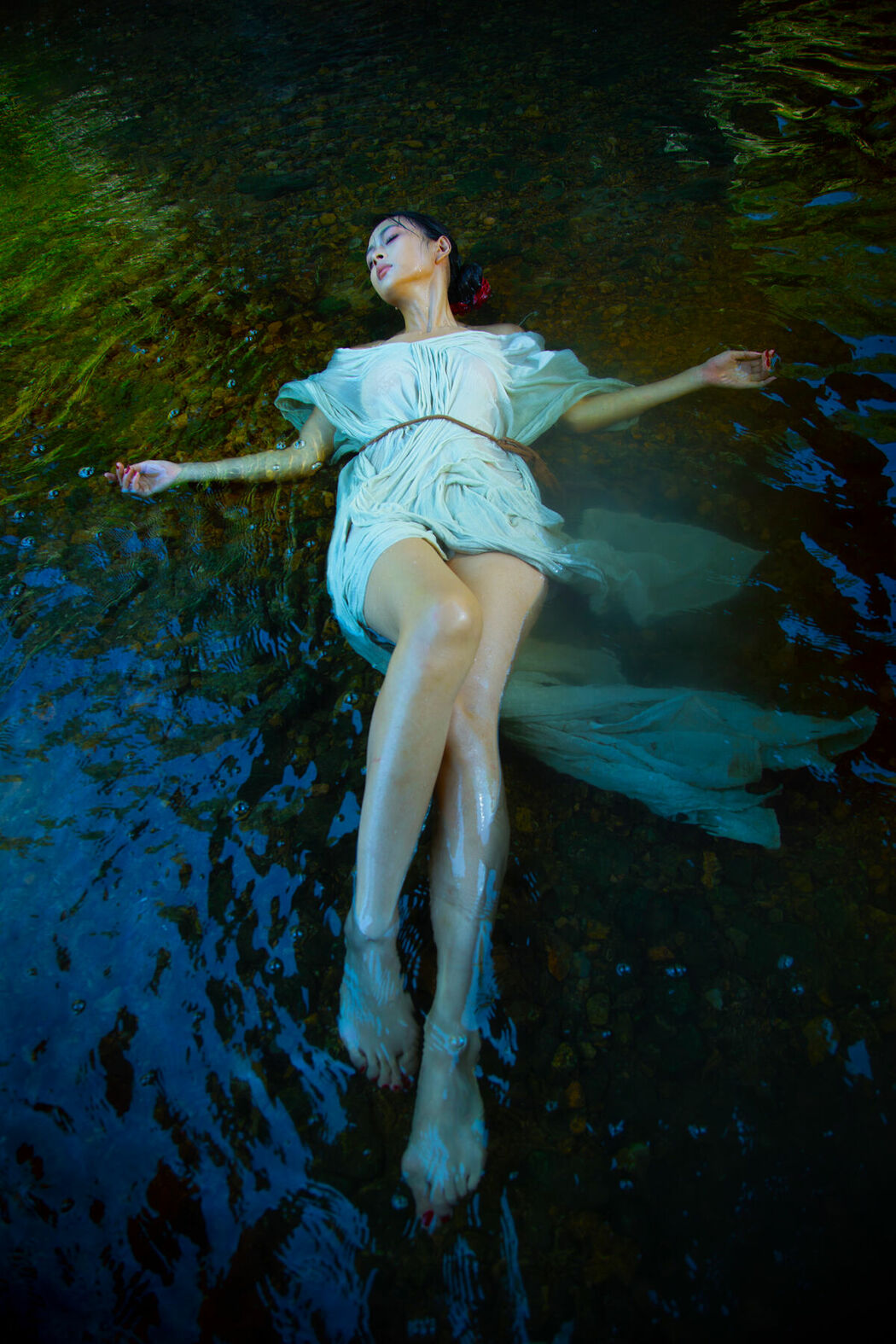 YiTuYu艺图语 Vol.10398 Xiao Jiang (18P)