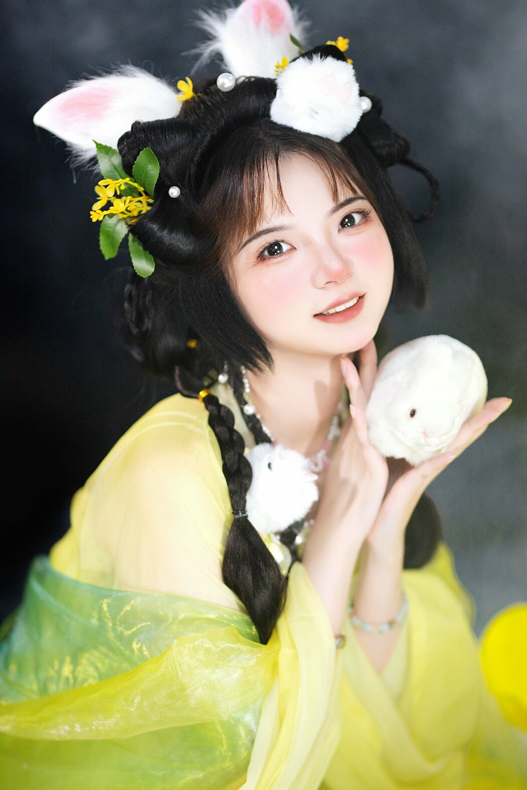 YiTuYu艺图语 Vol.10399 San Yuan (18P) Cover Photo