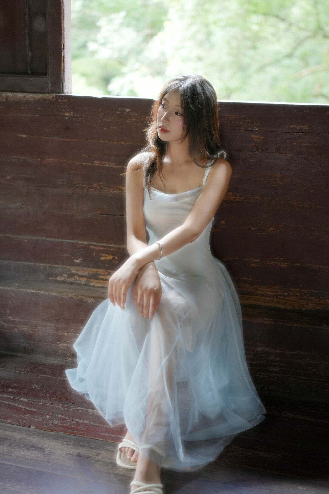 YiTuYu艺图语 Vol.10401 Xiao U (31P)