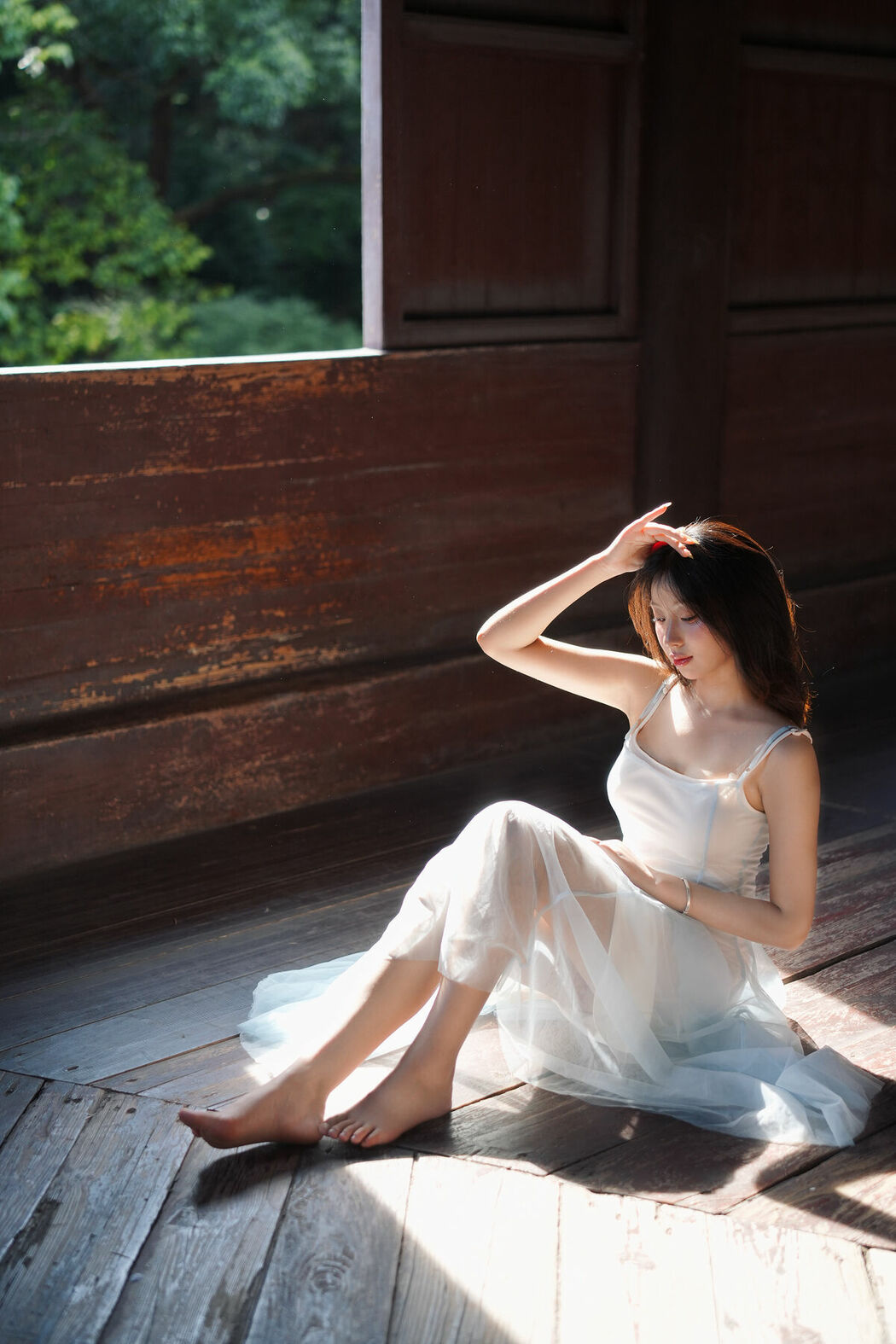 YiTuYu艺图语 Vol.10401 Xiao U (31P)
