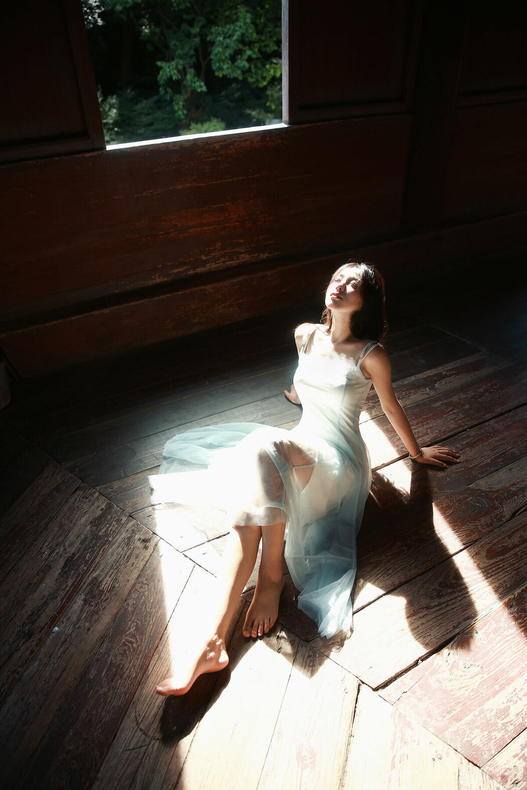 YiTuYu艺图语 Vol.10401 Xiao U (31P)