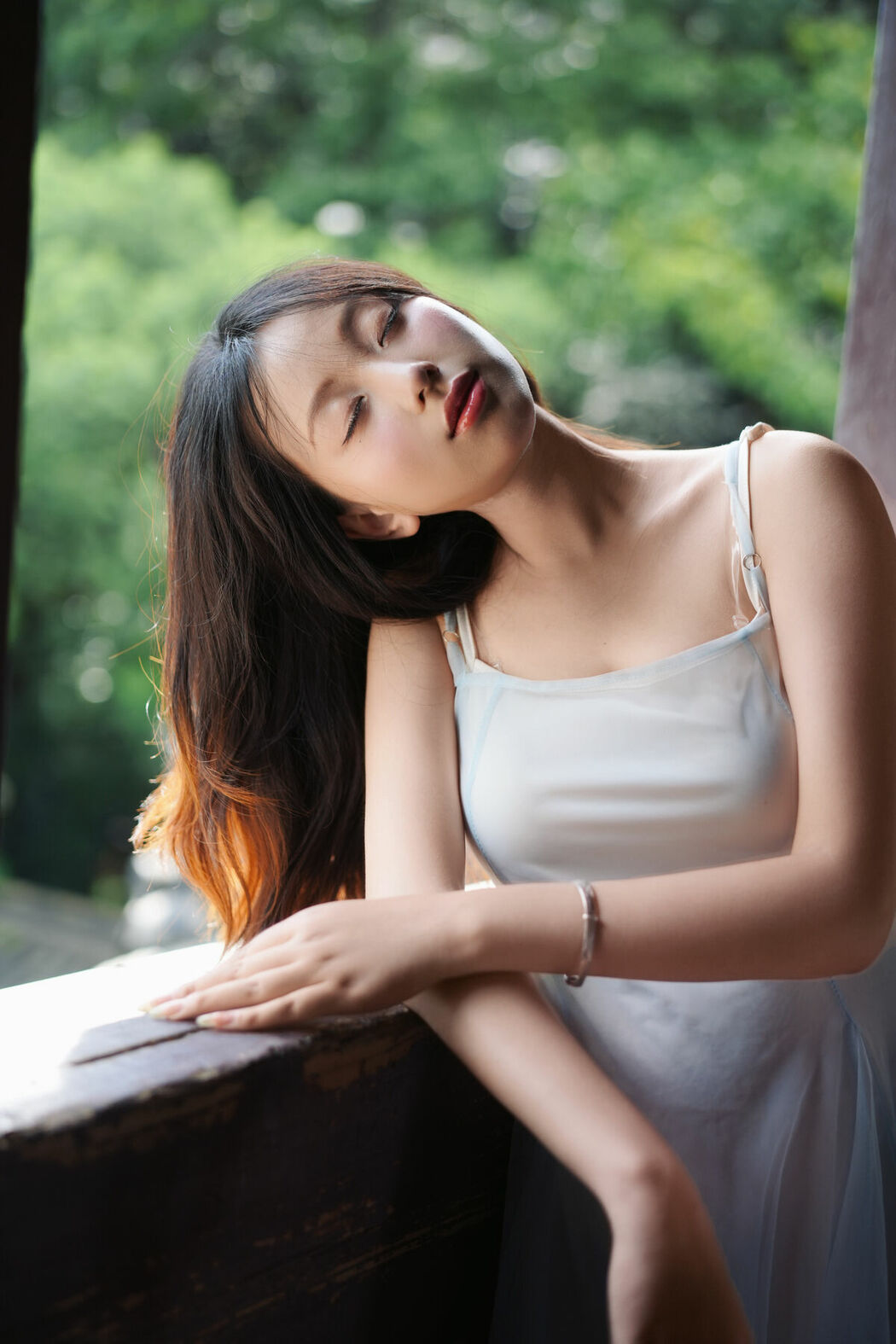 YiTuYu艺图语 Vol.10401 Xiao U (31P)