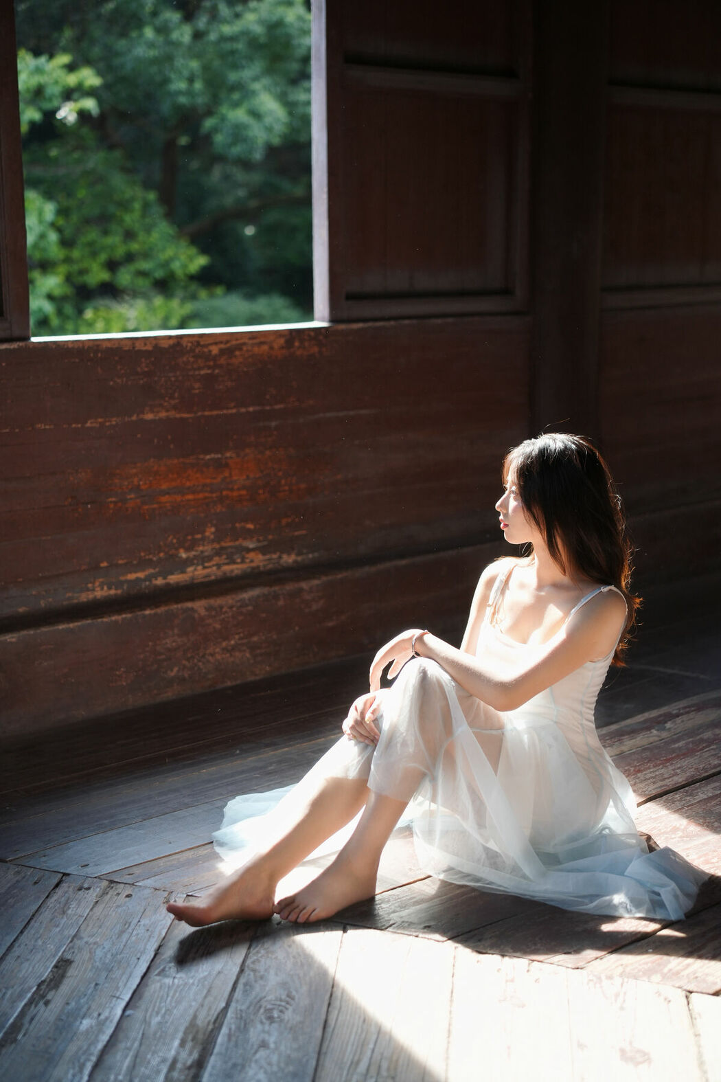 YiTuYu艺图语 Vol.10401 Xiao U (31P)