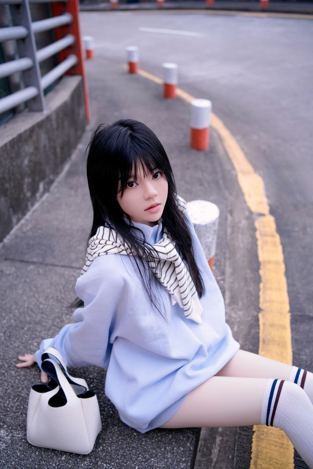 Coser@桜桃喵 – 蓝 (21P)
